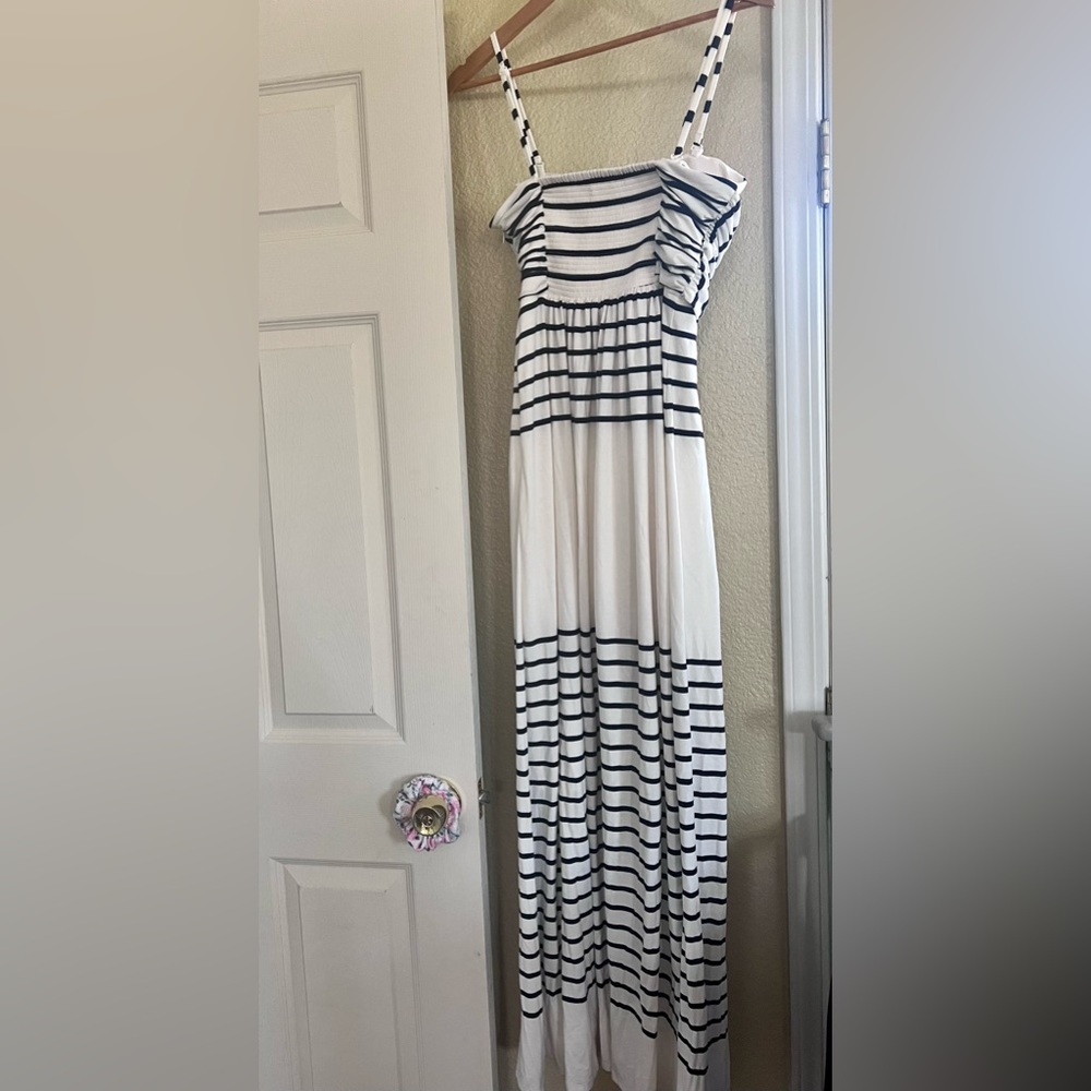 Jessica Simpson summer dress size 6